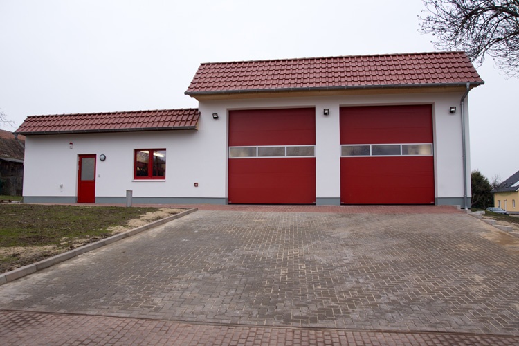 Neues Gerätehaus eingeweiht