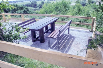 Sanierungsarbeiten am Weinberg