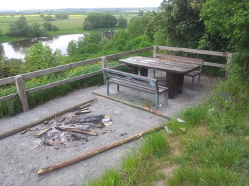 Vandalismus am Weinberg