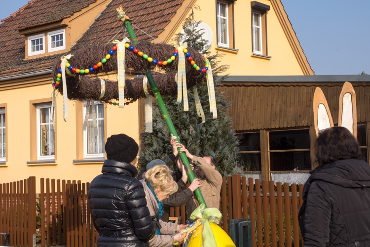 Titelbild zum News-Artikel Ortseingang dekoriert