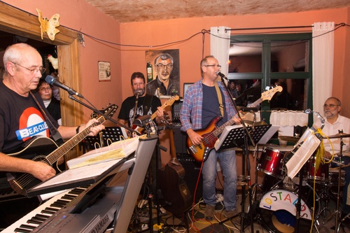 Titelbild zum News-Artikel: LOSTALOS rocken wieder
