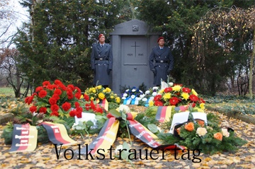 zentrale Kranzniederlegung