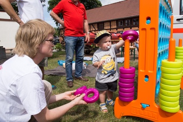 Zwei auf einem Fest