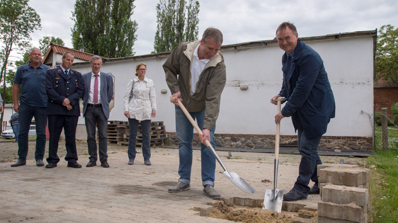 Spatenstich für den Um-und Erweiterungsbau