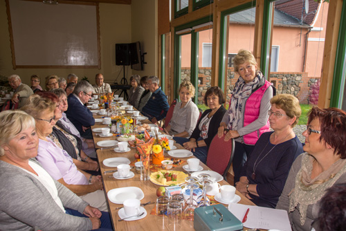 Vorsitzende Inge Fabian eröffnet das Herbstfrühstück